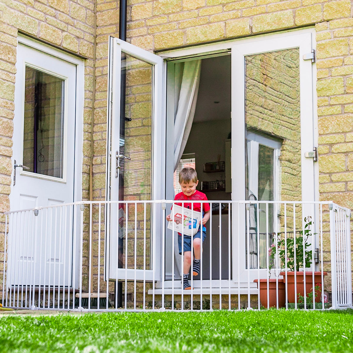 Callowesse Multi-Gate Playpen Room Guard - White