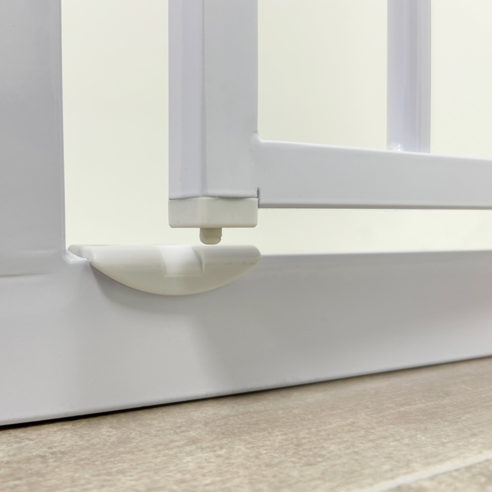 Callowesse Kangal Baby & Toddler Pressure Fit Door & Stair Safety Gate | 75-85cm x H79cm - White