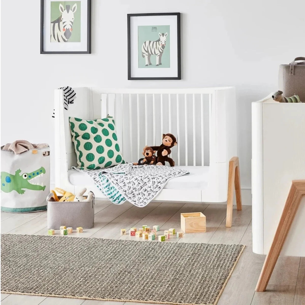 Gaia Baby Hera Convertible Cot Bed - Scandi White/Natural