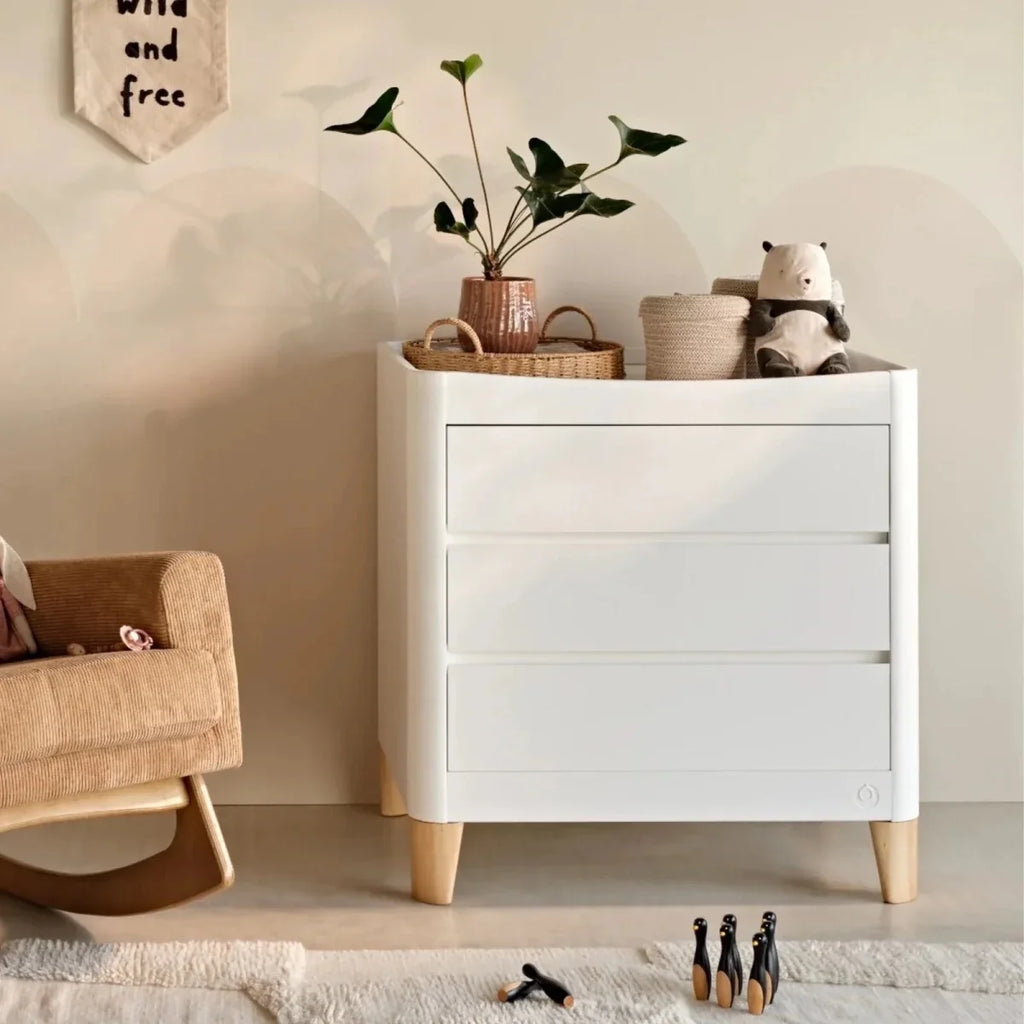 Gaia Baby Serena Mini Cot & Dresser Room Set - White/Natural