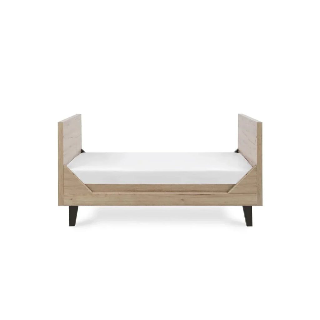 Tutti Bambini Como Cot Bed - Distressed Oak/Slate Grey