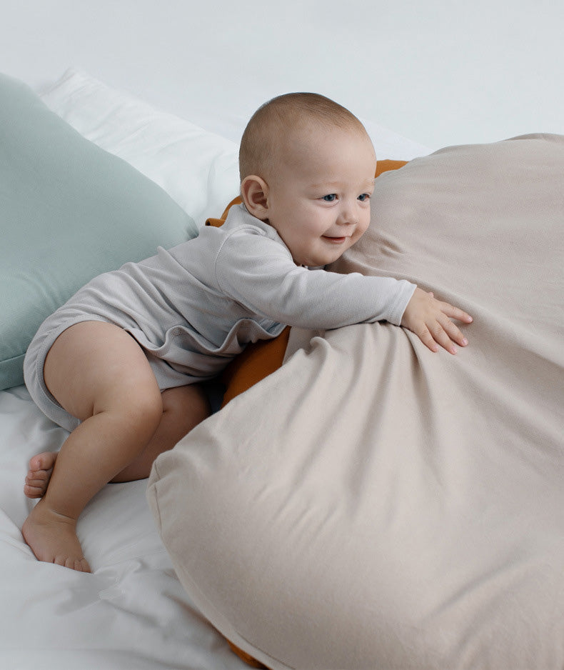 Baby Nest Bed – Portable Cotton Travel Crib & Cradle - Nursery Furniture & Bedding