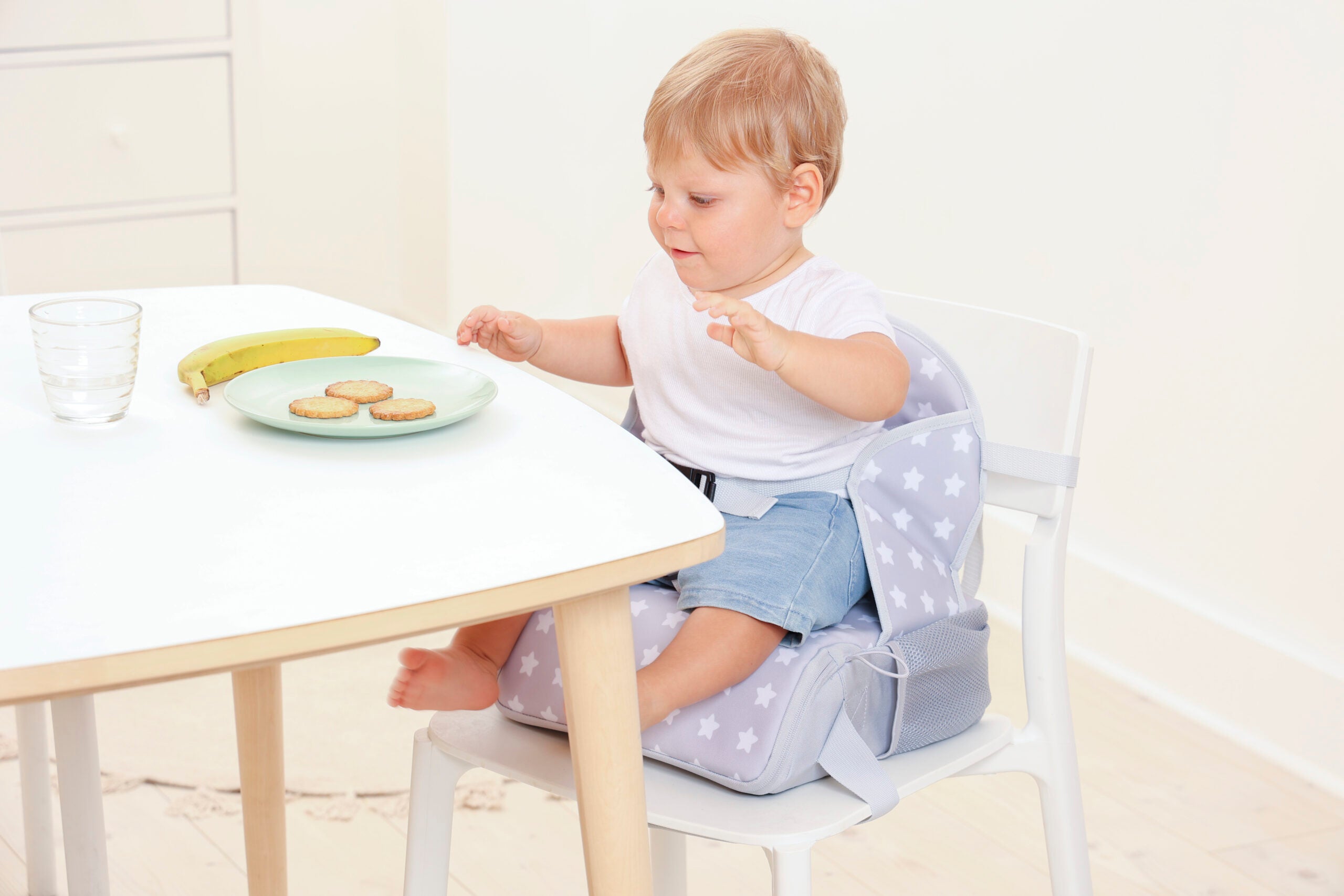 Baby to Love Travel Up Backpack Chair & Booster Seat - White Stars - Booster Seat