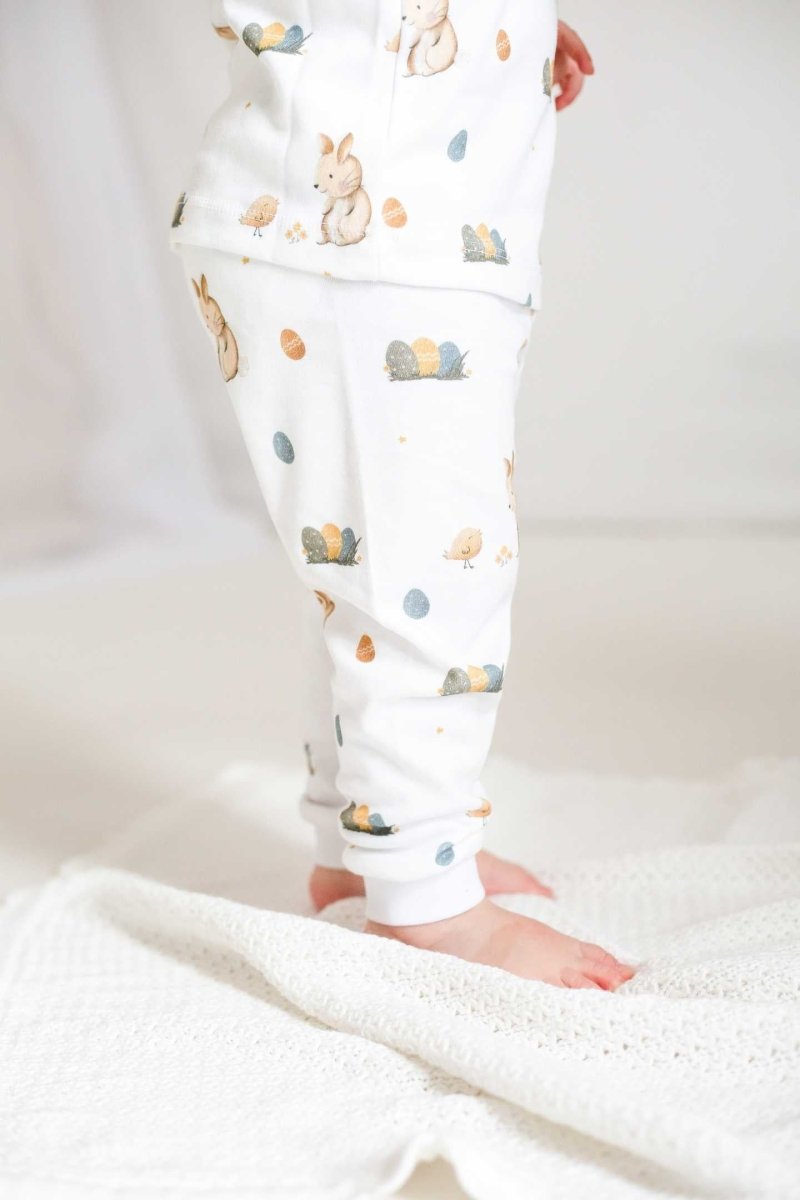 Cozy Easter Bunny Bamboo & Organic Cotton Two-Piece Set Long Sleeve Pyjamas - Pyjamas
