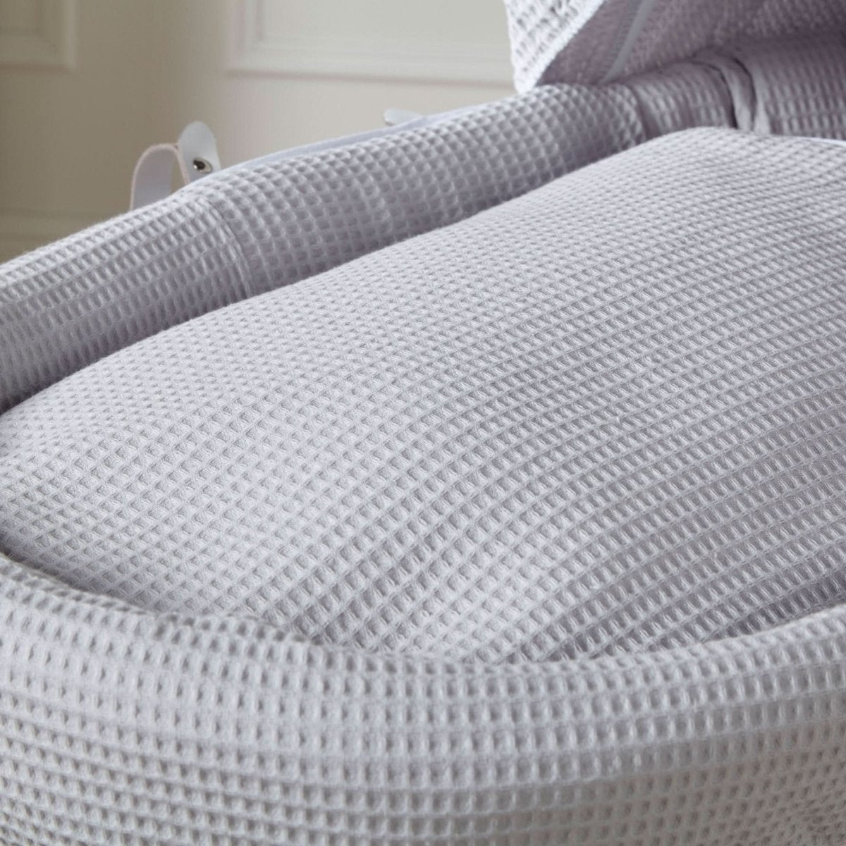Grey Waffle Grey Wicker Baby Moses Basket With Stand - Wicker Moses Basket