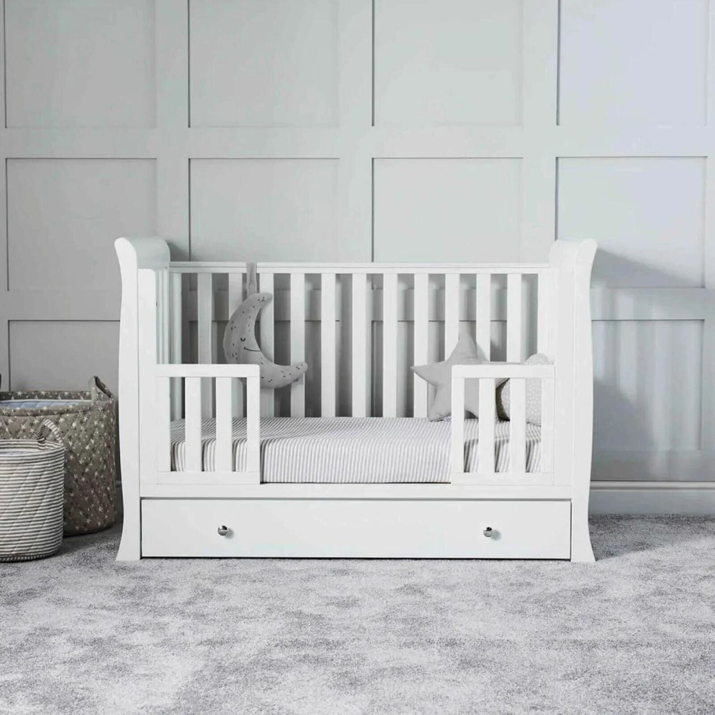Ickle Bubba Snowdon 4 in 1 Mini 2 Piece Furniture Set White - Fibre Mattress - Fibre Mattress - 2 Piece Furniture Sets