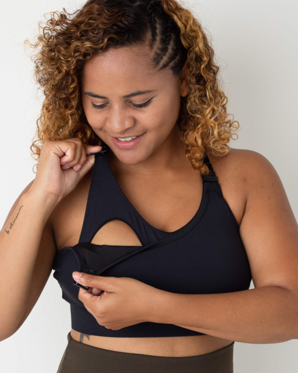 Maternity & Nursing Sports Bra | B–F Cup | Black - Nursing