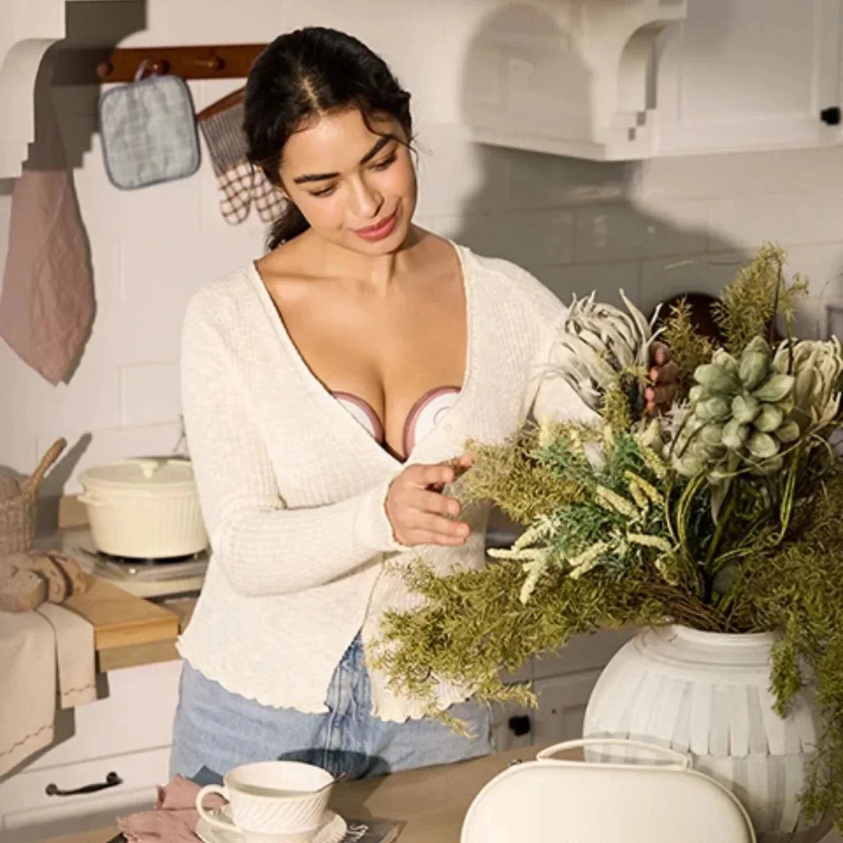 Momcozy M6 Mobile Style Double Wearable Electric Breast Pump - Electric Breast Pumps
