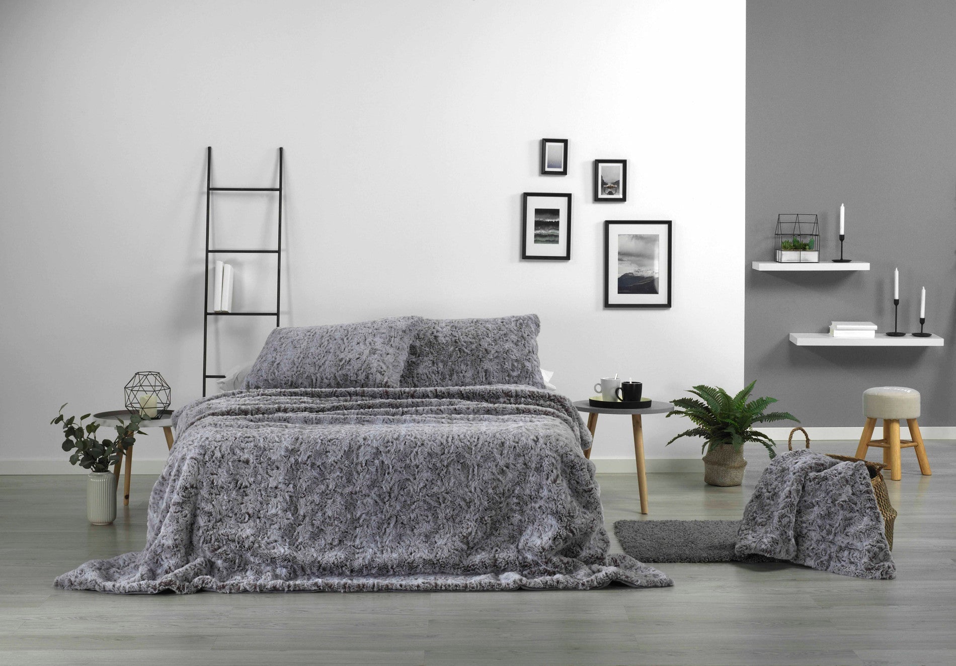 Mora Haku Grey Interior Luxury Soft Fox Faux Fur Throw Blanket - Blankets