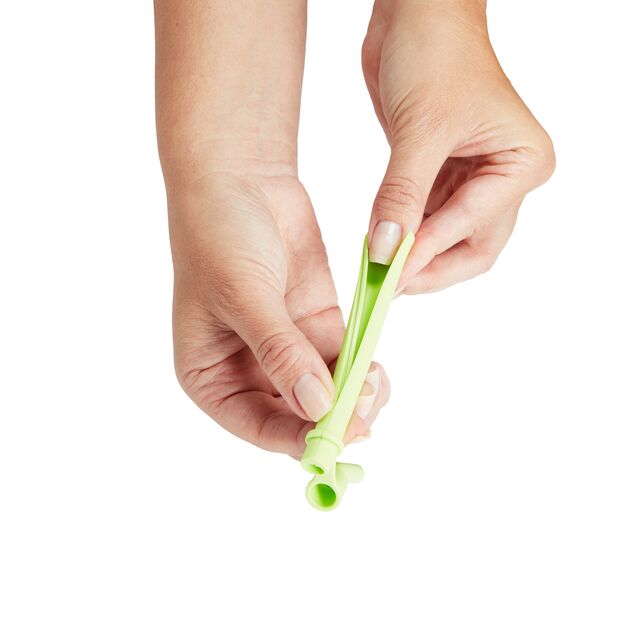 Munchkin 10oz Simple Clean Straw Cup - Green - Cup / Beaker