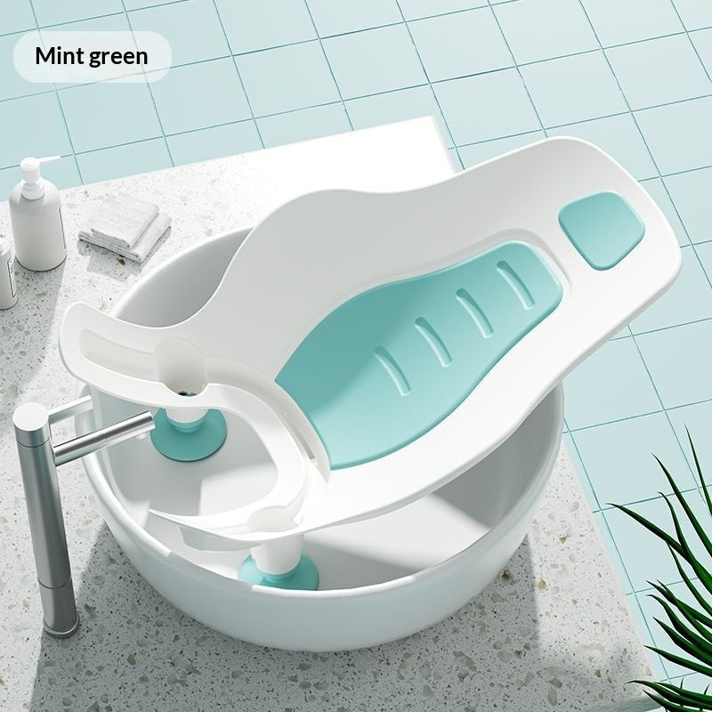 Newborn Baby Butt Washing Gadget - Green / Send a hook