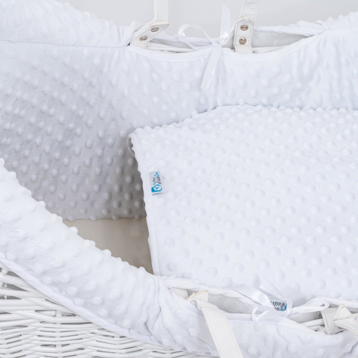 Pod White Dimple Moses Basket Bedding Set (Basket Not Included!) - Moses Basket Bedding Set