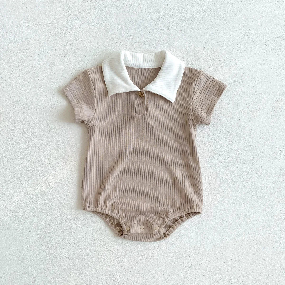 Smart Shirts & All In One Bodysuit (Unisex) - Onesie / Brown / 0-6 M - Shirts