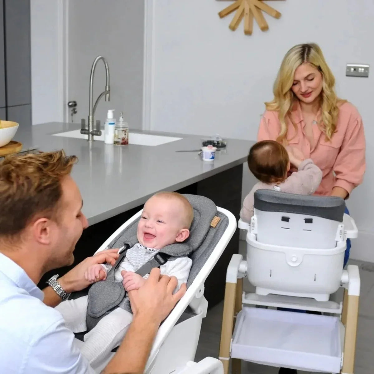 Tutti Bambini Nova Evolutionary Highchair - Scandinavian Walnut/Ecru - Scandinavian Walnut/Ecru - Highchairs