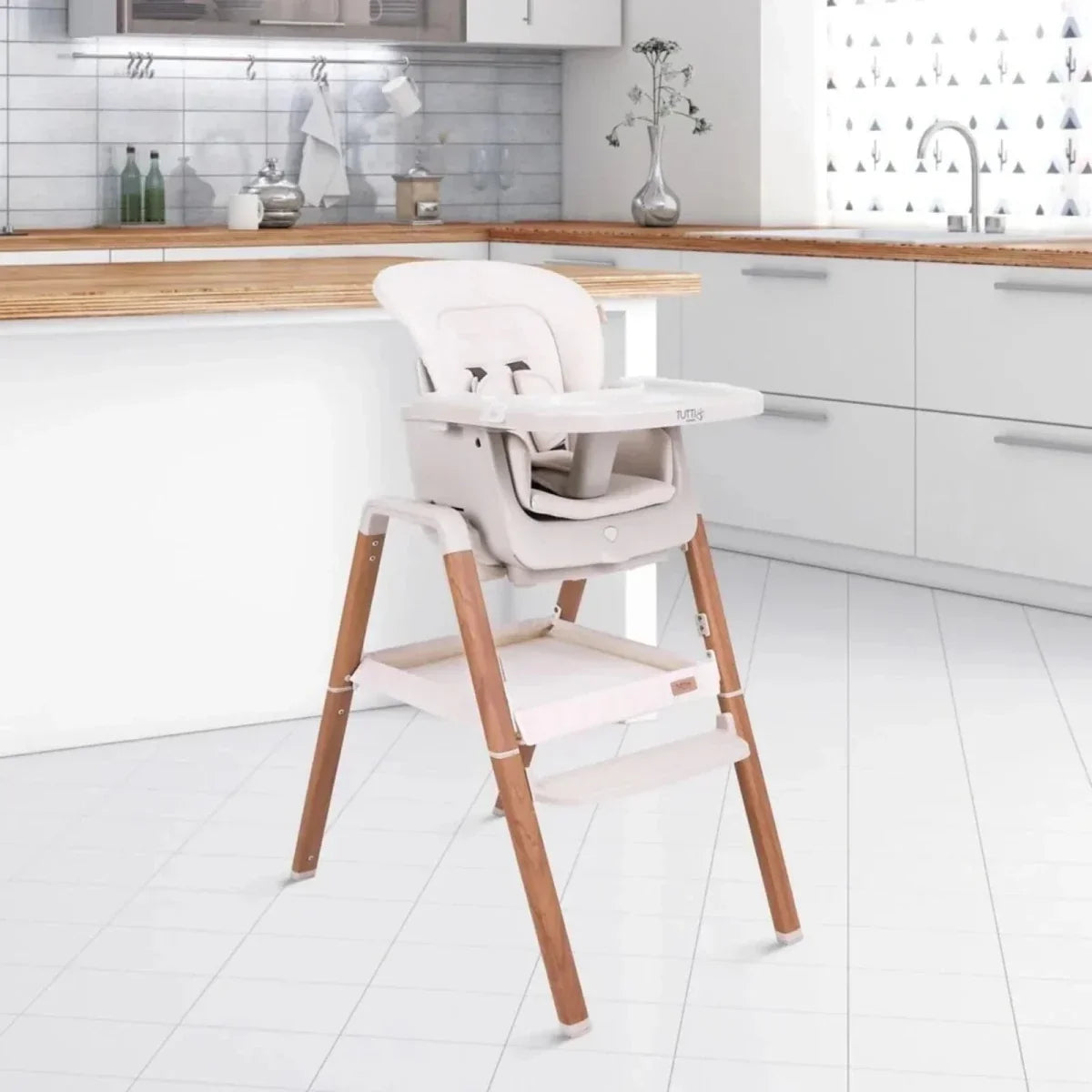 Tutti Bambini Nova Evolutionary Highchair - Scandinavian Walnut/Ecru - Scandinavian Walnut/Ecru - Highchairs