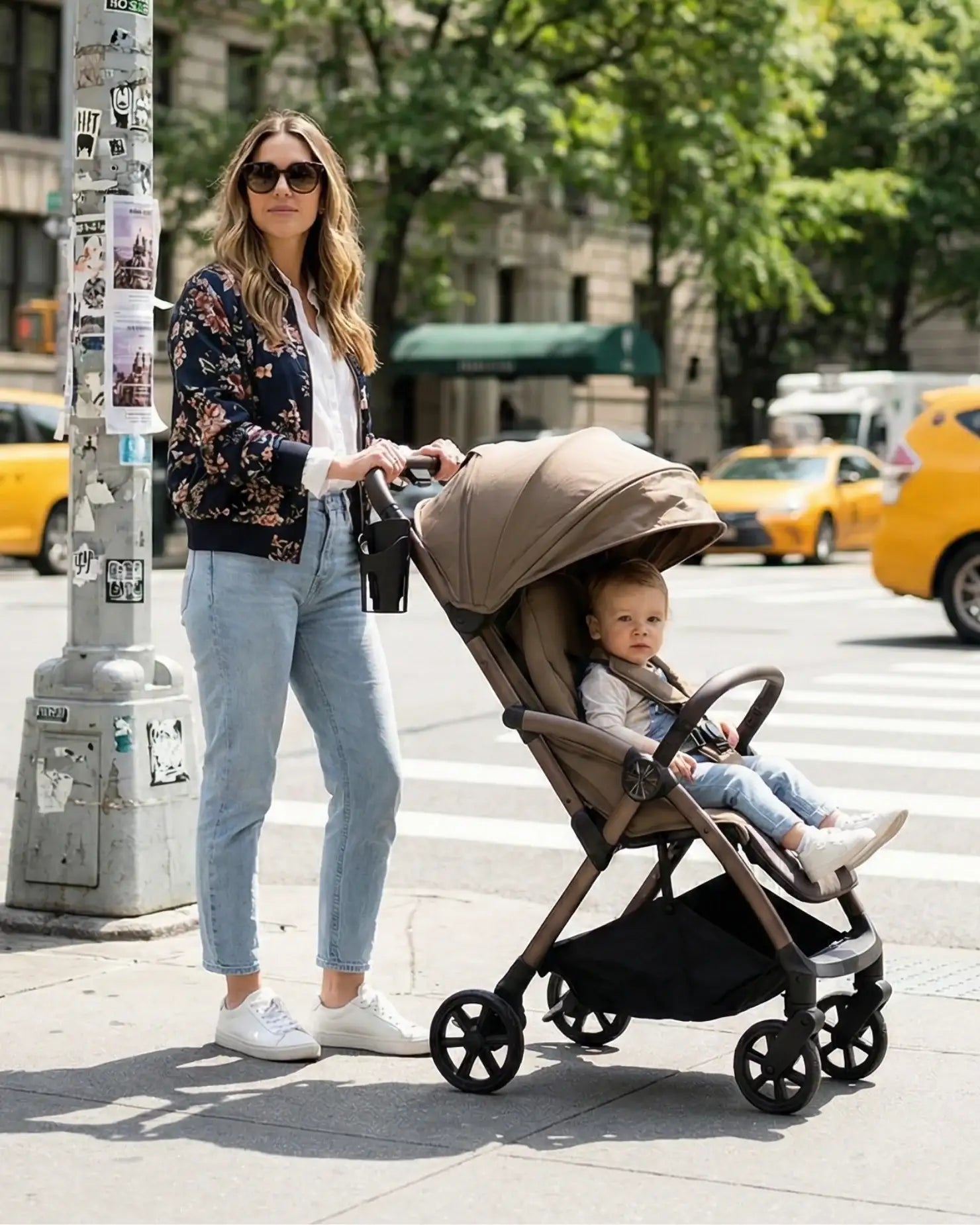 Venture Avio Compact Travel Baby Stroller - Truffle - Stroller